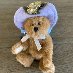 Mini Boyds Bear